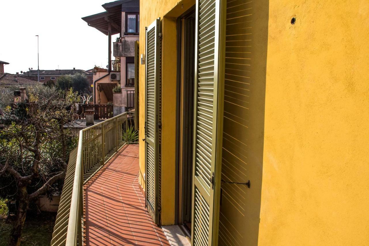 Goccia Di Lago Desenzano del Garda Exteriör bild