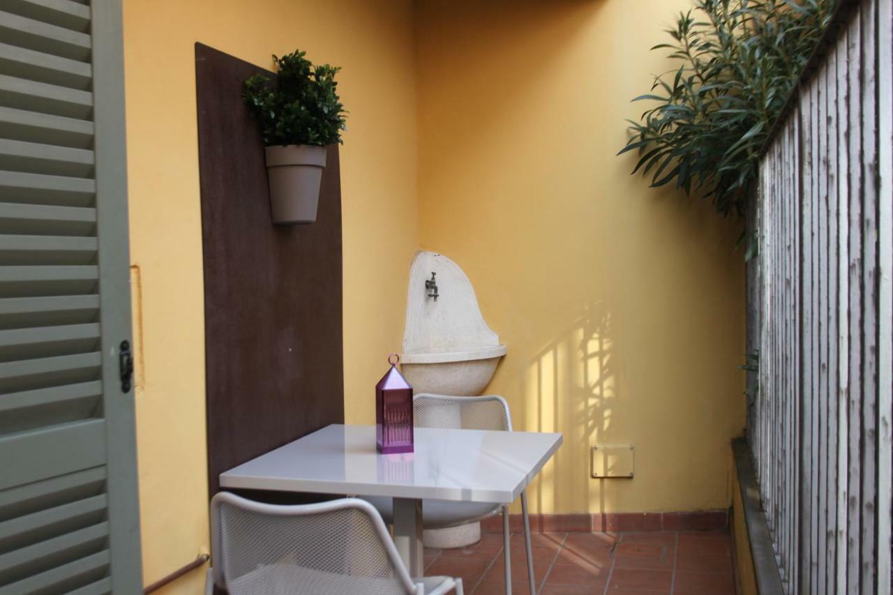 Goccia Di Lago Desenzano del Garda Exteriör bild